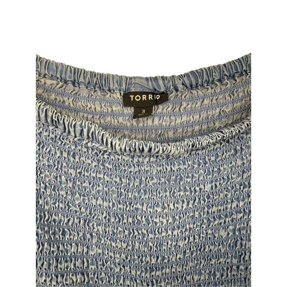 Torrid 3 Chambray Off Shoulder Smocked Skater Dress Blue Above Knee Pockets - Picture 6 of 8